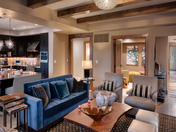 Ski in Ski out Luxury Vacation Rental with 5 Bedrooms