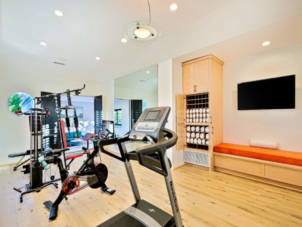 Luxury Malibu Seven Bedroom Vacation Home Amazing Amenities