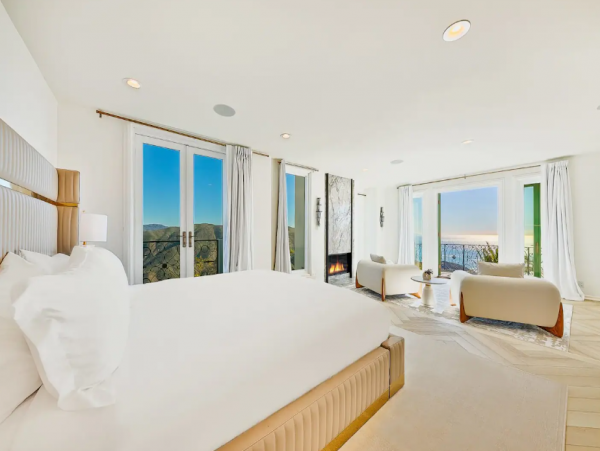 Luxury Malibu Seven Bedroom Vacation Home Amazing Amenities