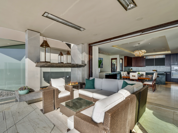 Windansea Beachfront our Bedroom Luxury