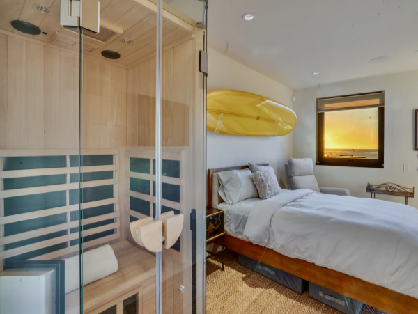 Windansea Beachfront our Bedroom Luxury