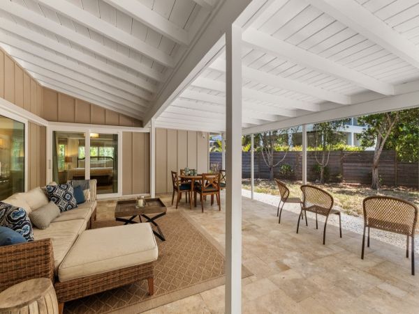 Charming Water Side NEW POOL WOW Anna Maria Island