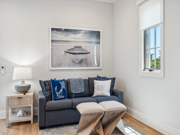 Luxurious Sarasota Rental: Waterfront, Pool, Sleeps 10