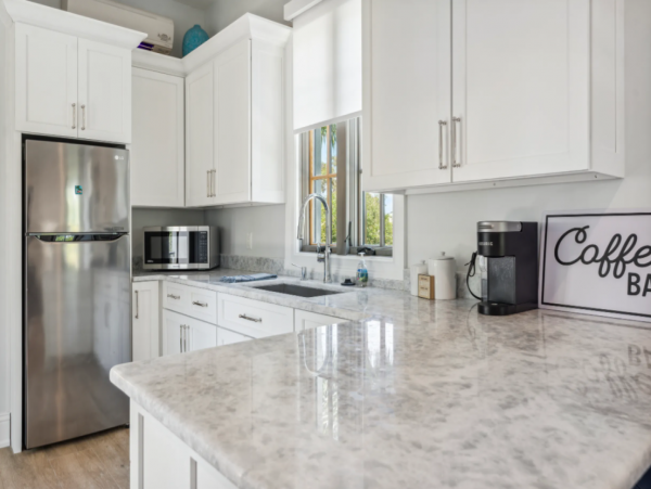 Luxurious Sarasota Rental: Waterfront, Pool, Sleeps 10