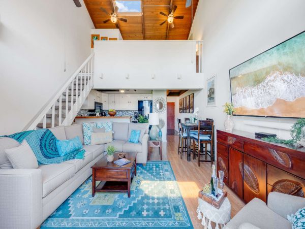 Lovely Maui Vacation Condo with Partial Ocean Views