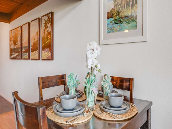 Lovely Maui Vacation Condo with Partial Ocean Views