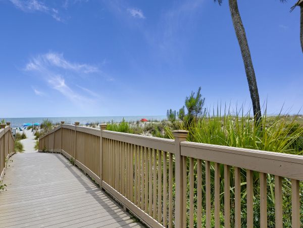 Beachfront Condo Two Bedroom in Hilton Head