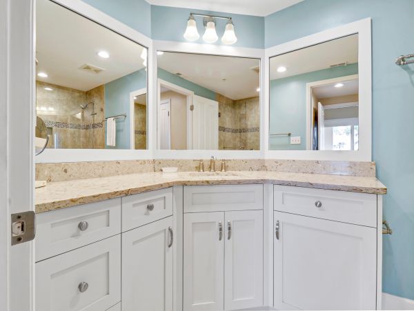 Beachfront Condo Two Bedroom in Hilton Head