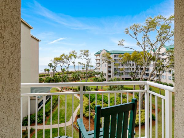 Beachfront Condo Two Bedroom in Hilton Head