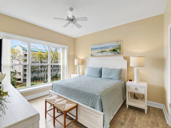 Beachfront Condo Two Bedroom in Hilton Head