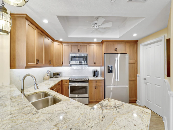 Beachfront Condo Two Bedroom in Hilton Head