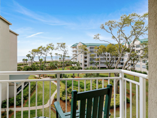 Beachfront Condo Two Bedroom in Hilton Head