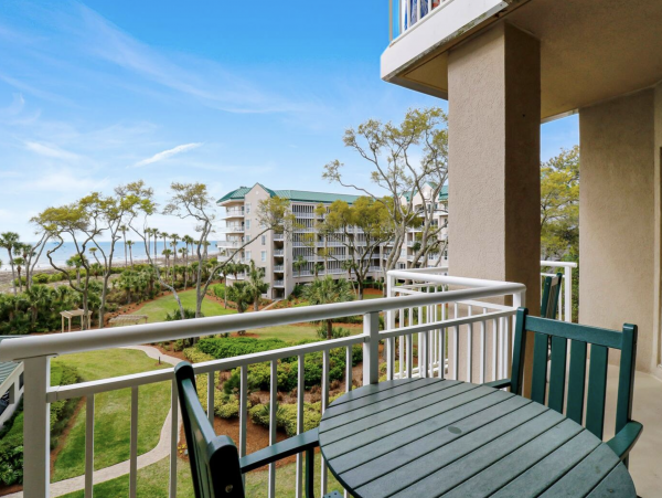 Beachfront Condo Two Bedroom in Hilton Head