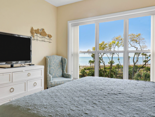 Beachfront Condo Two Bedroom in Hilton Head