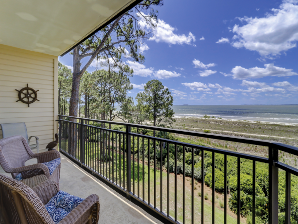 Luxurious Ocean-View Villa with Great Amenities in Hilton Head