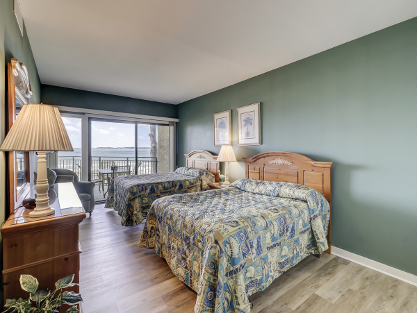 Luxurious Ocean-View Villa with Great Amenities in Hilton Head