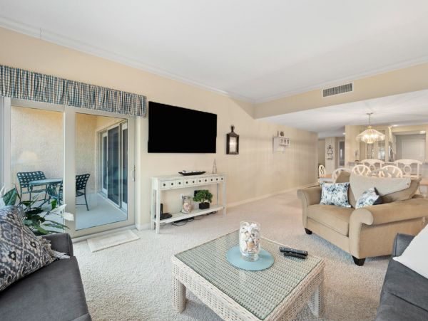 Oceanfront 2 Bedroom Vacation Rental in Hilton Head