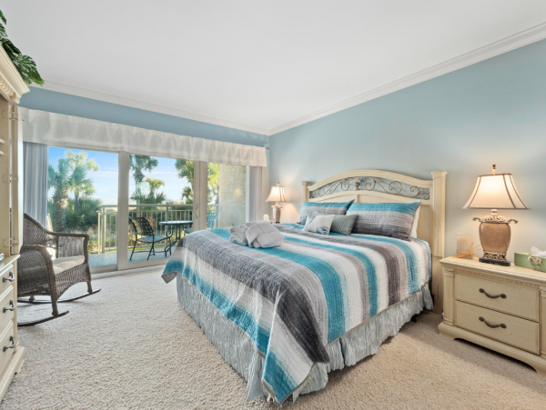 Oceanfront 2 Bedroom Vacation Rental in Hilton Head