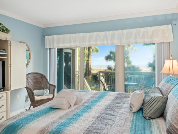 Oceanfront 2 Bedroom Vacation Rental in Hilton Head