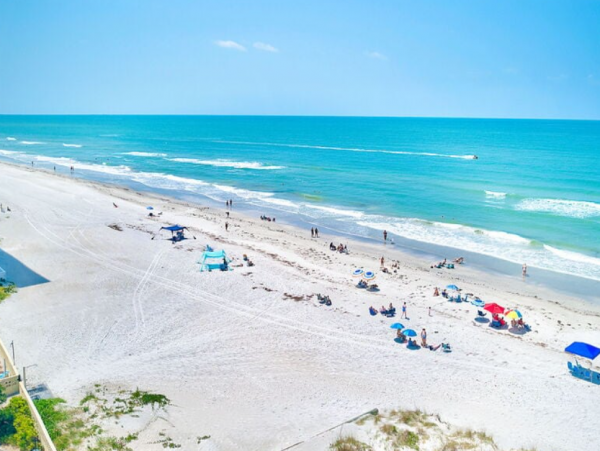 Spacious 3 Bedroom Vacation Condo with Gulf Views