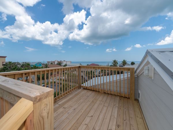 Three-Story Home with Private Pool in St. Augustine