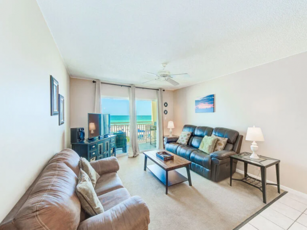 Beachfront 3 Bedroom Vacation Condo in Redington Shores