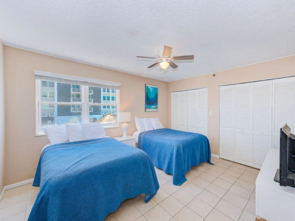 Beachfront 3 Bedroom Vacation Condo in Redington Shores