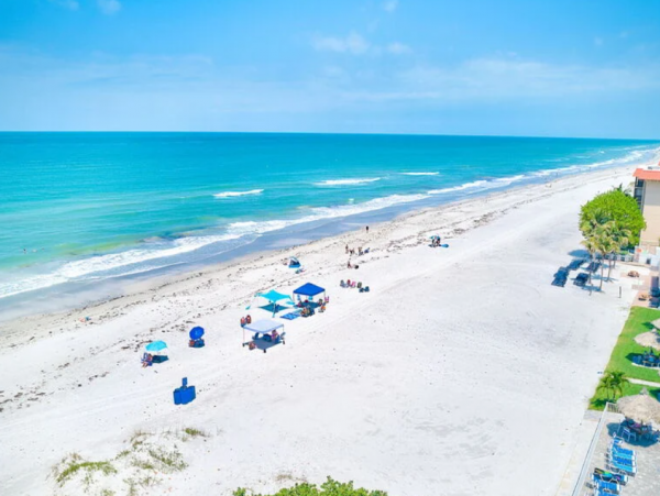 Cozy Vacation Condo with Ocean Views in Redington Shores