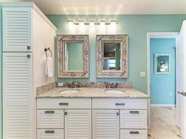 Great Vacation Pool Rental on Anna Maria Island Three bedroom