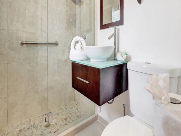Gorgeous Bliss in Ft. Lauderdale with Private Pool & Firepit