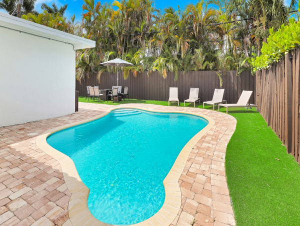 Gorgeous Bliss in Ft. Lauderdale with Private Pool & Firepit