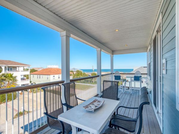 Luxury St. Augustine Beach Vacation Home with Rooftop Views