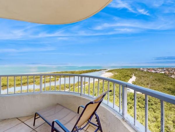 Exquisite Vacation Rentals in Marco Island