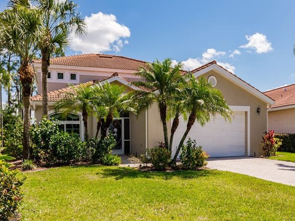 Spacious Vacation Home with Lake Views in Naples