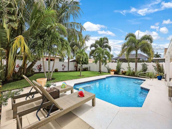 Naples Stunning 3 Bedroom Vacation Home Private Pool