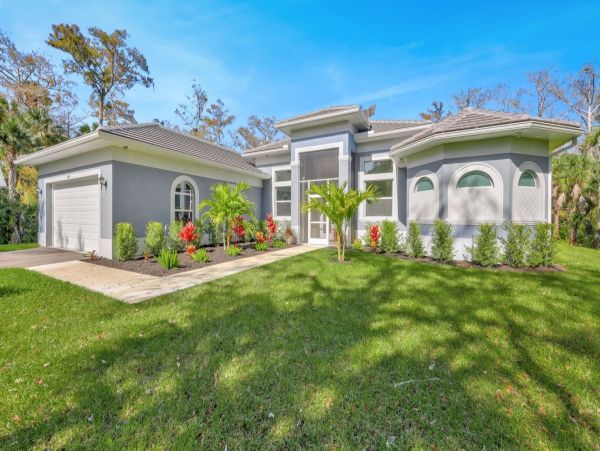 Spacious New Home with 4 Bedrooms & Private Pool