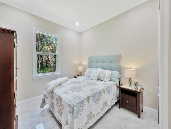 Spacious New Home with 4 Bedrooms & Private Pool