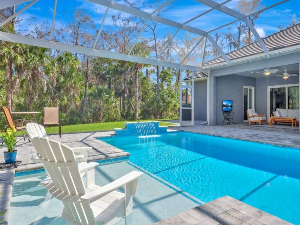 Spacious New Home with 4 Bedrooms & Private Pool