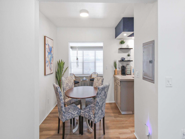 Charming 2 Bedroom Vacation Home with Private Pool