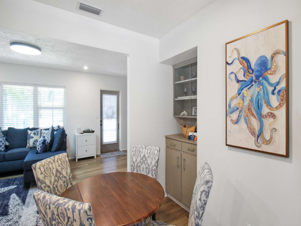 Charming 2 Bedroom Vacation Home with Private Pool