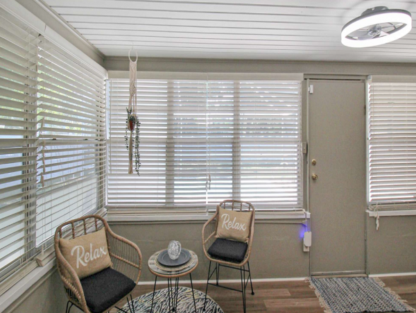 Charming 2 Bedroom Vacation Home with Private Pool