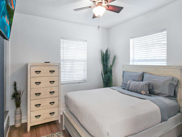 Charming 2 Bedroom Vacation Home with Private Pool