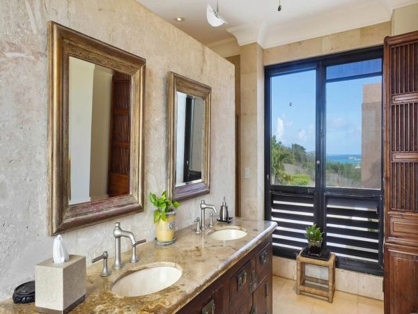 Luxury Vacation Rental in St. Croix - Unbeatable Sea Views