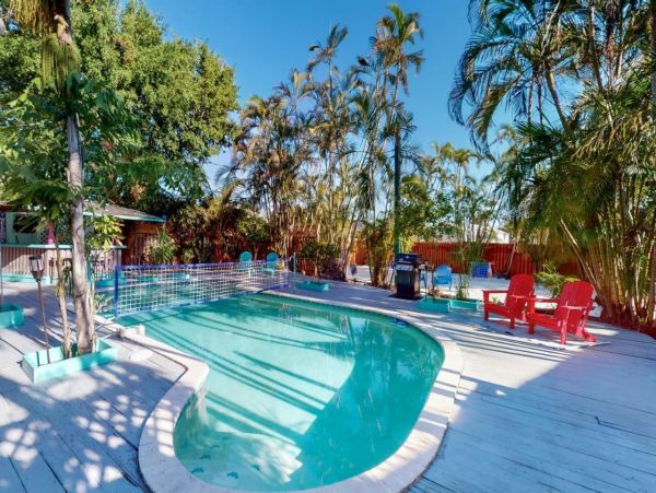Lovely Sarasota Vacation Home with Private Pool