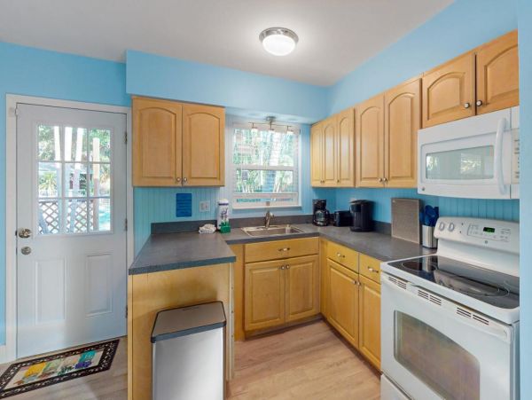 Lovely Sarasota Vacation Home with Private Pool