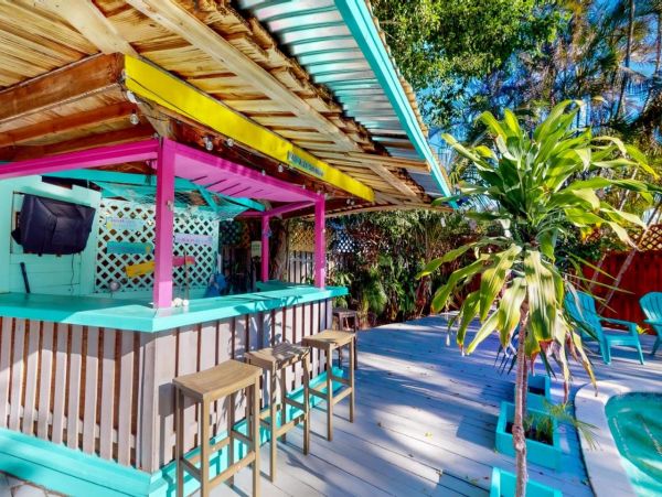 Lovely Sarasota Vacation Home with Private Pool