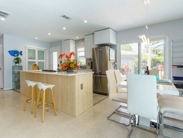 Cozy Vacation Rental with 2 Bedrooms in Siesta Key