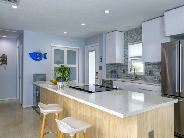 Cozy Vacation Rental with 2 Bedrooms in Siesta Key