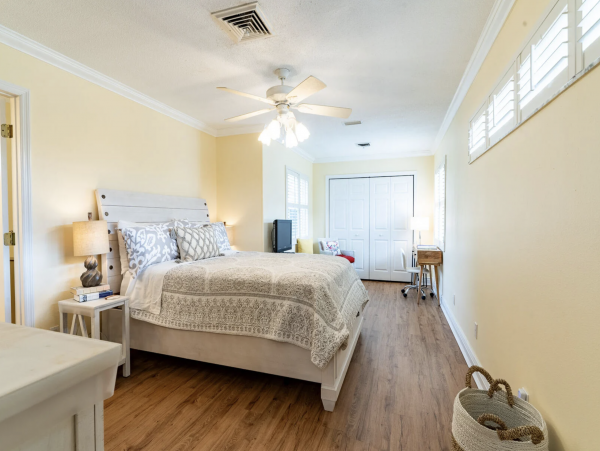 An Enchanting Two Bedroom Getaway in Siesta Key