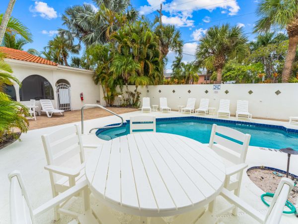 Luxurious Beach Vacation Rental